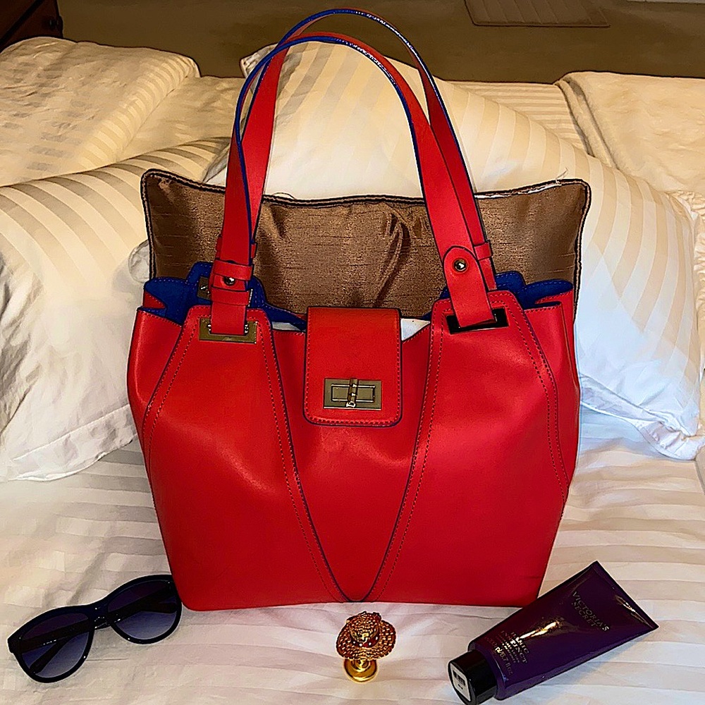 “Closet Clear Out”  Antonio melani bag.